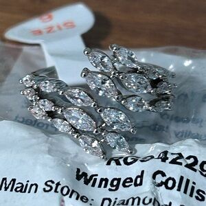 Silver-Tone Marquise Crystal Cluster Ring - Clear